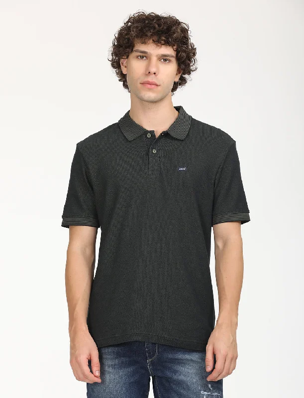 Men's Solid Slim Fit Polo T-shirtPerformance polo shirt