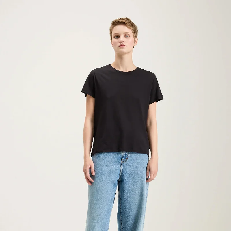 Fitted Short Sleeve TopsCovi Short Sleeve T-Shirt in Off Black by Bellerose