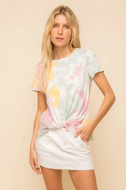 Camping Short Sleeve TopsFRONT KNOTTED SHORT SLEEVE TIE DYE TOP