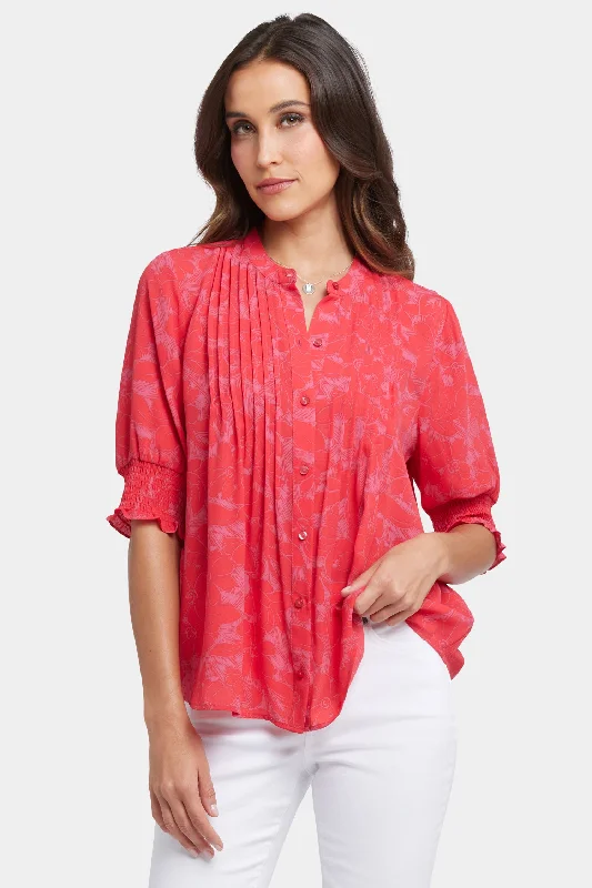 Scoop Neck Short Sleeve TopsPleated Short Sleeved Blouse - Valencia