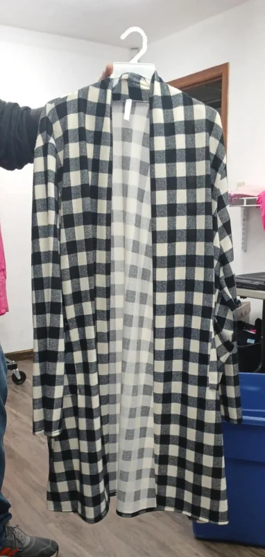 Sustainable cardiganBlack & White Plaid Open Front Cardigan w Pockets