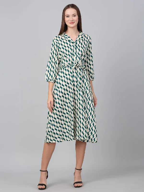 Women Green Shirt Collar Printed Dress